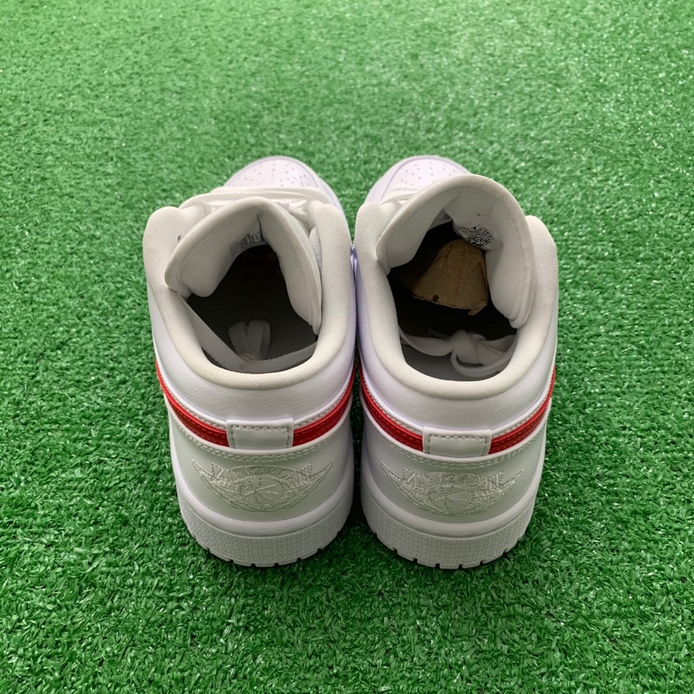 🥤*NEW* Air Jordan 1 Low “White University Red”(W) - Picture 5 of 10